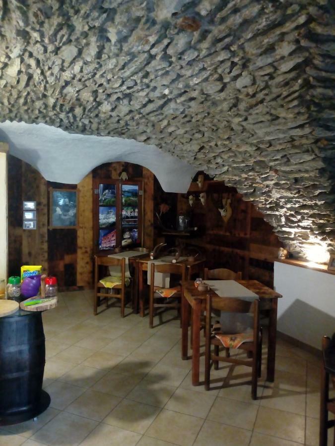 Affittacamere Chez Magan Gignod Esterno foto